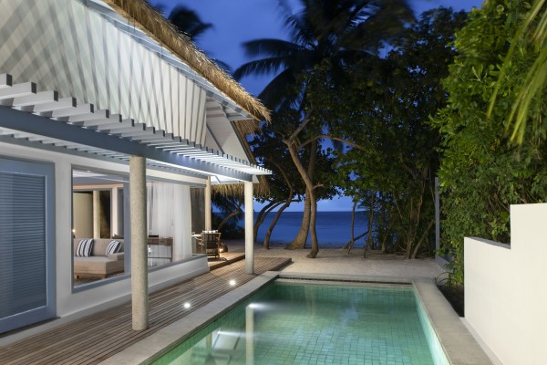 Beach Villa with pool